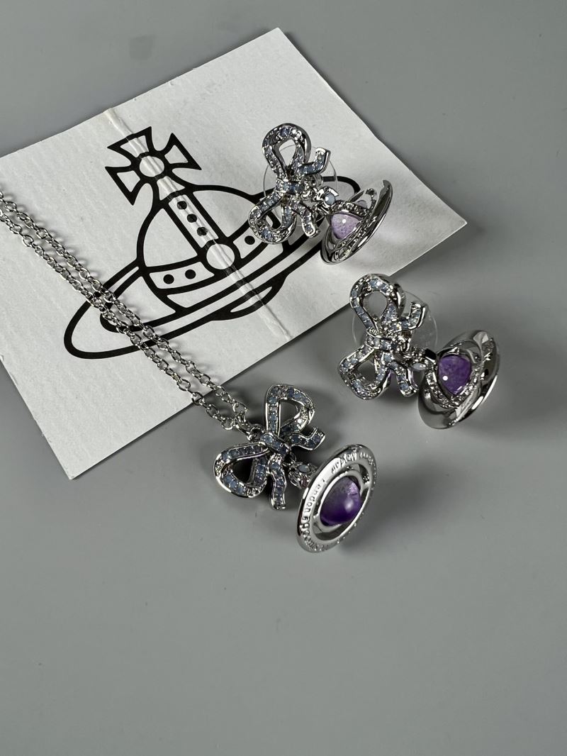 Vivienne Westwood Necklaces